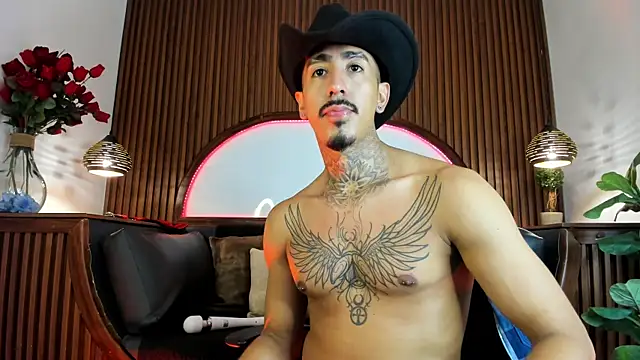Donovan_Desmond webcam