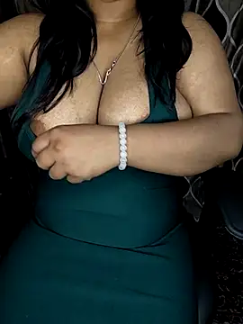Curvy_Pooja webcam