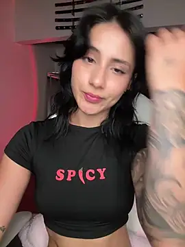 Ale_Lewis webcam