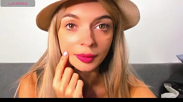 _ellen_meow_ webcam