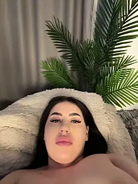 andrestarr (F young) - Last tipper get 3 hot videos 🔥