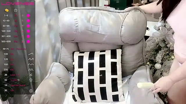 Monica-666888- webcam