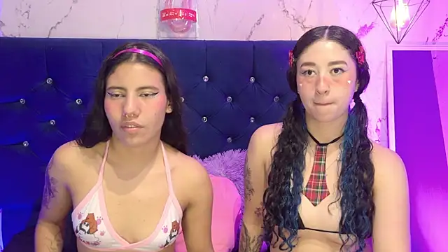 Dakotaa_Johnson webcam