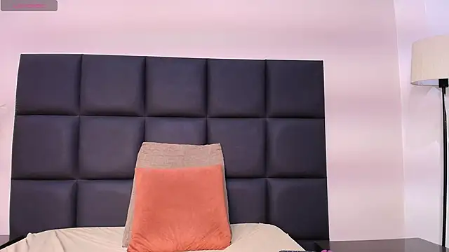 KeniaCarterr webcam