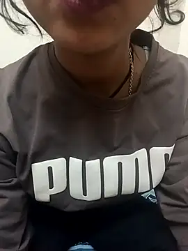 ritika_gupta02 webcam