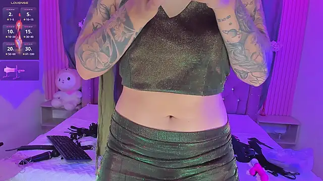 Nayla-Mouna webcam