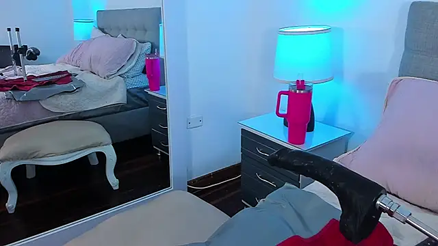 Samantha__Vega webcam