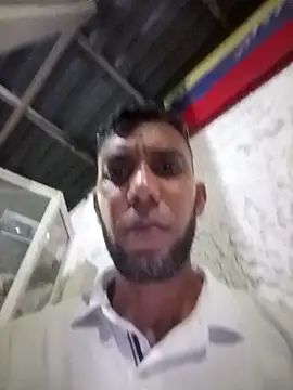 UnreadyChutzpa webcam