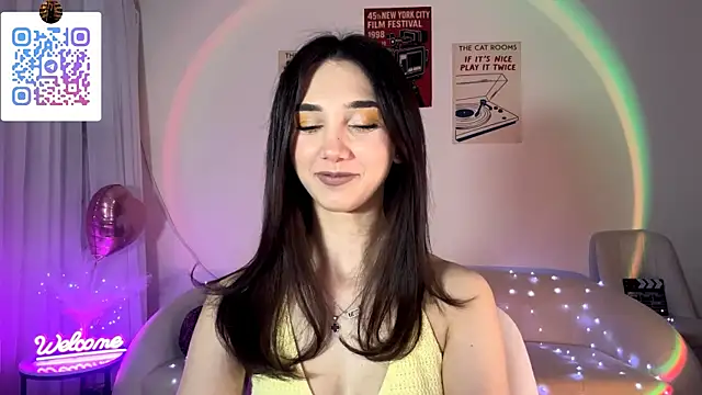 LinaMour webcam