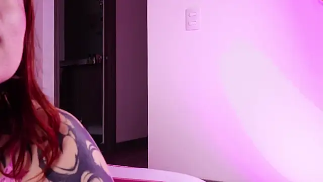 mystikdollx webcam