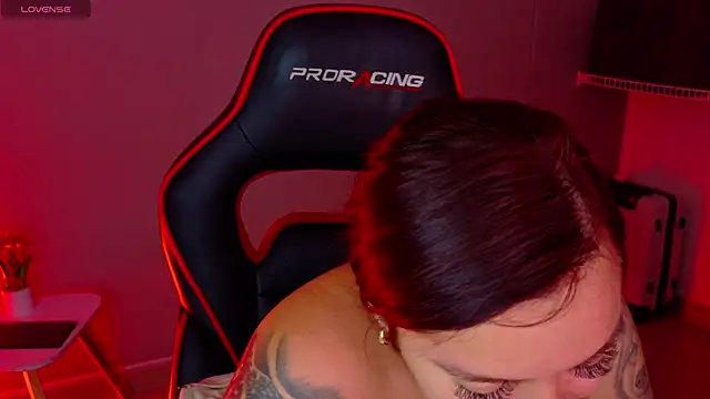samantha_tattu webcam