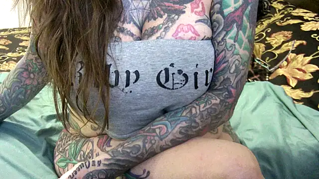 pamelagunns webcam