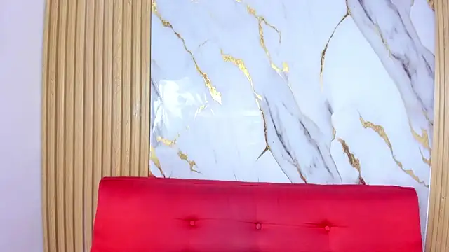 Luluu_08 webcam