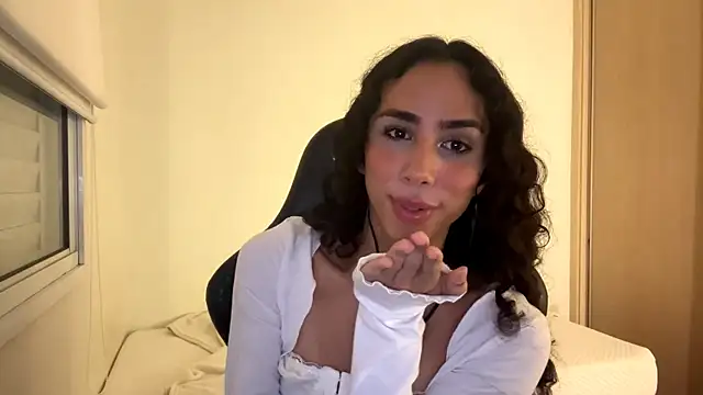 TakakoAthan webcam