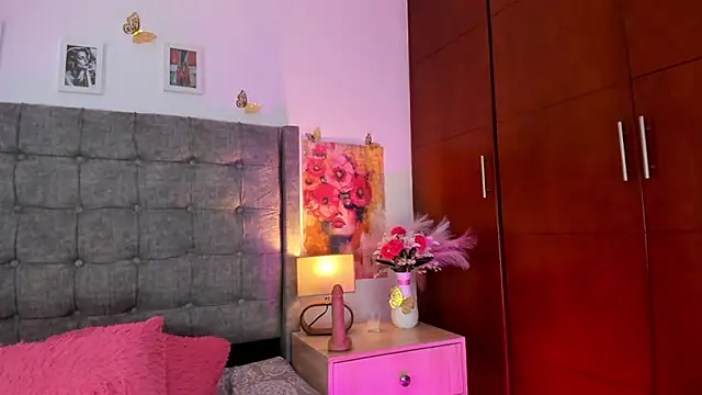 Linda_Fosterr webcam