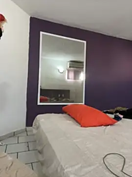 mazerhot webcam