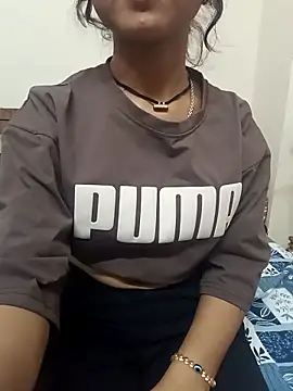 ritika_gupta02 webcam