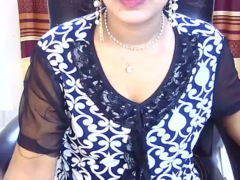 Noor_Zarin webcam