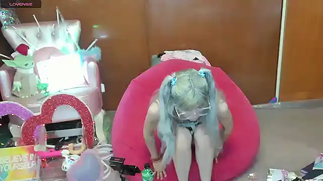 Skinygirl webcam