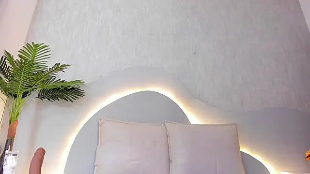 CannelaSmith webcam