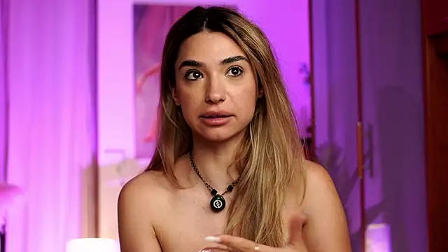 ItalianGirl webcam