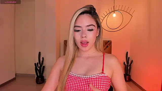 JuanitaClay webcam