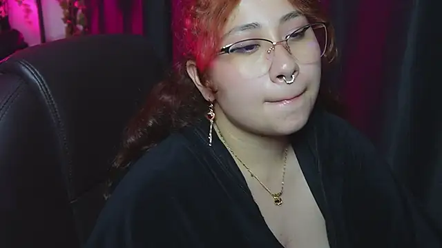 littlee_red webcam