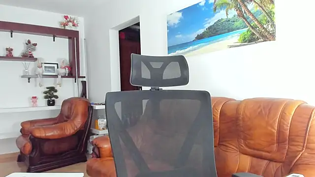 HeavenAva webcam
