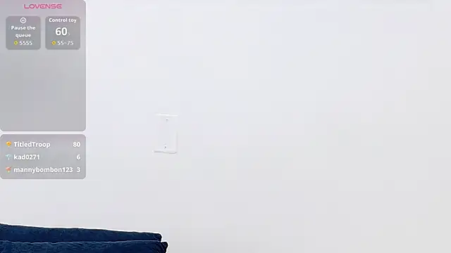lunaa_ebony webcam