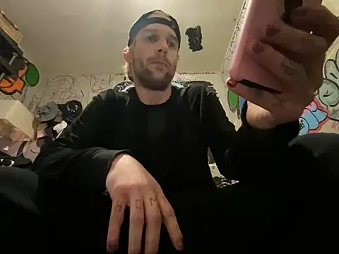 gothboiplzty webcam