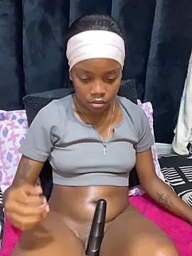 Littlebunny33 webcam
