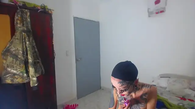 barbara_anal_squirt_ webcam