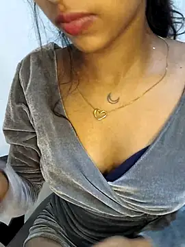 ADA_q webcam