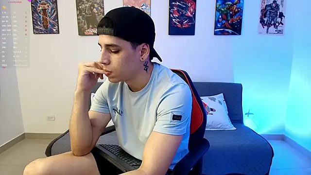 jonathanjoestar_ webcam