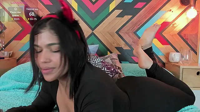 NaiirobiSwan webcam