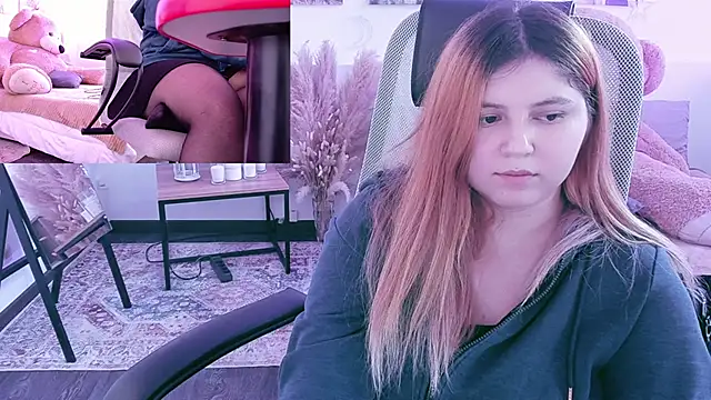 DiaAngell webcam