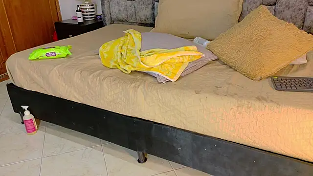 samirths_boy_ webcam