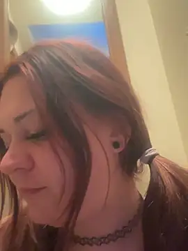 nastymommyyy webcam