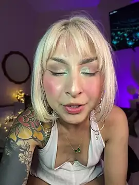 Cinamoonn webcam