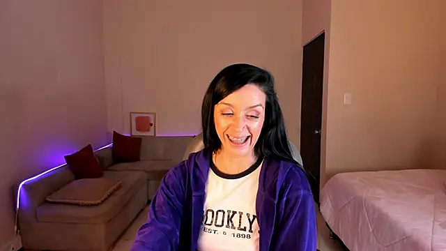 Kristen_Garner webcam