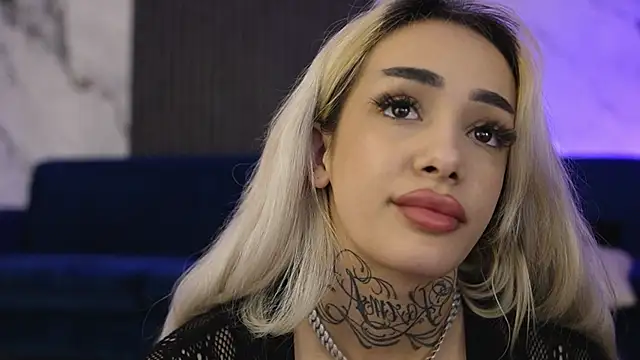 blondie_muller webcam