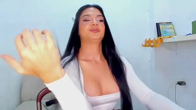ISA_BELLA_VZL webcam