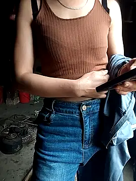 Daisyy-xxx live sex cam