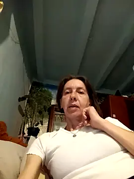 Tania9876 webcam