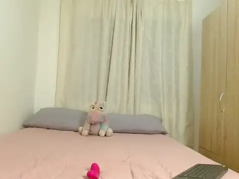 Mav__Ross webcam