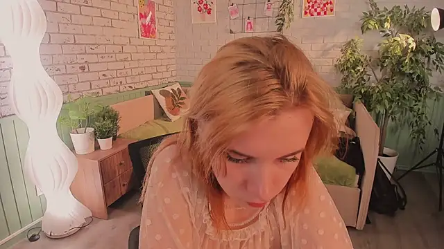 miraiakik webcam