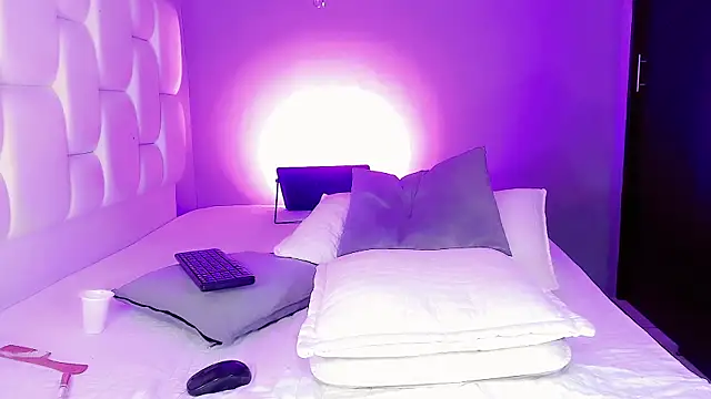 SweetVenusdoll webcam