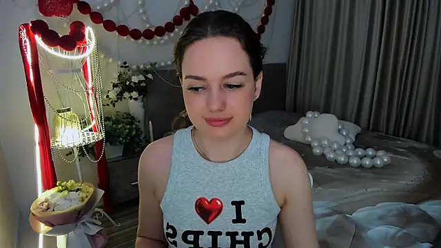 MiracleCurly webcam