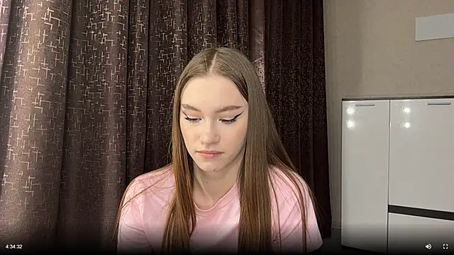 NuDonzze webcam