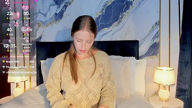 Laurablue webcam